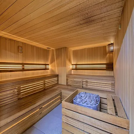 Focus Premium Hotel 4*