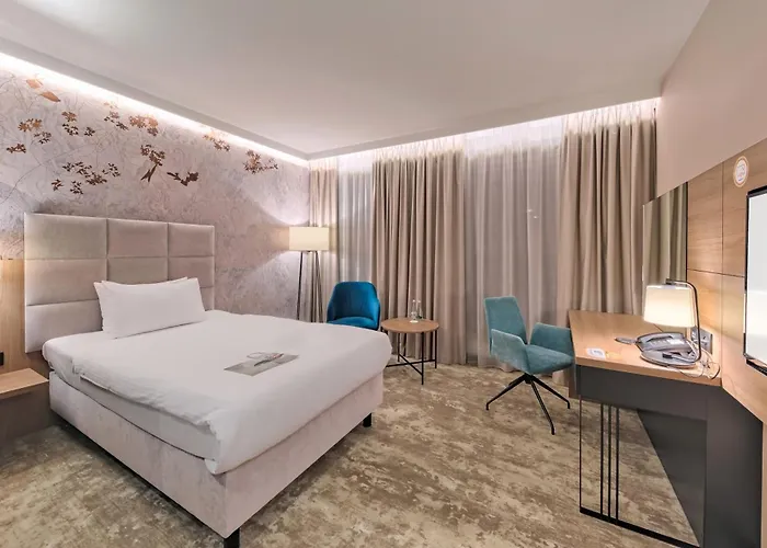 Focus Premium 4* Warschau