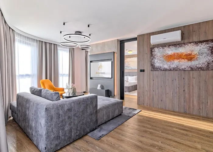 Focus Premium 4* Warschau