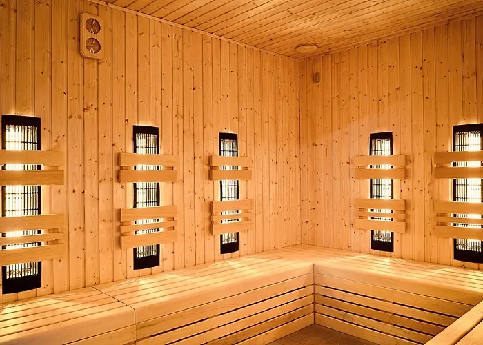 Focus Premium Hotel 4*