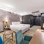 Focus Premium Hotell 4*