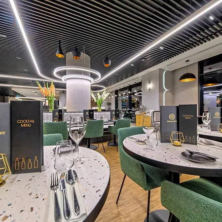 Focus Premium Varsavia