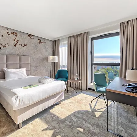 Focus Premium Hotel 4*