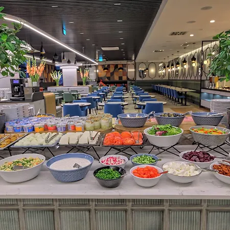 Focus Premium 4* Warsaw