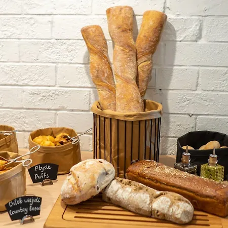 Focus Premium فندق