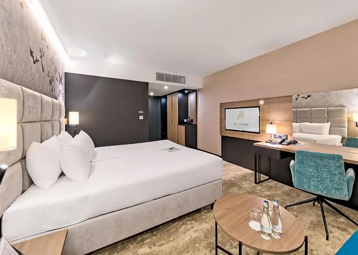 Focus Premium 4* Βαρσοβία