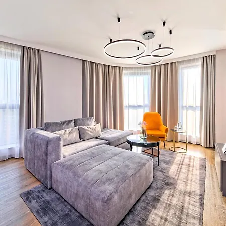 Hotel Focus Premium Warsaw